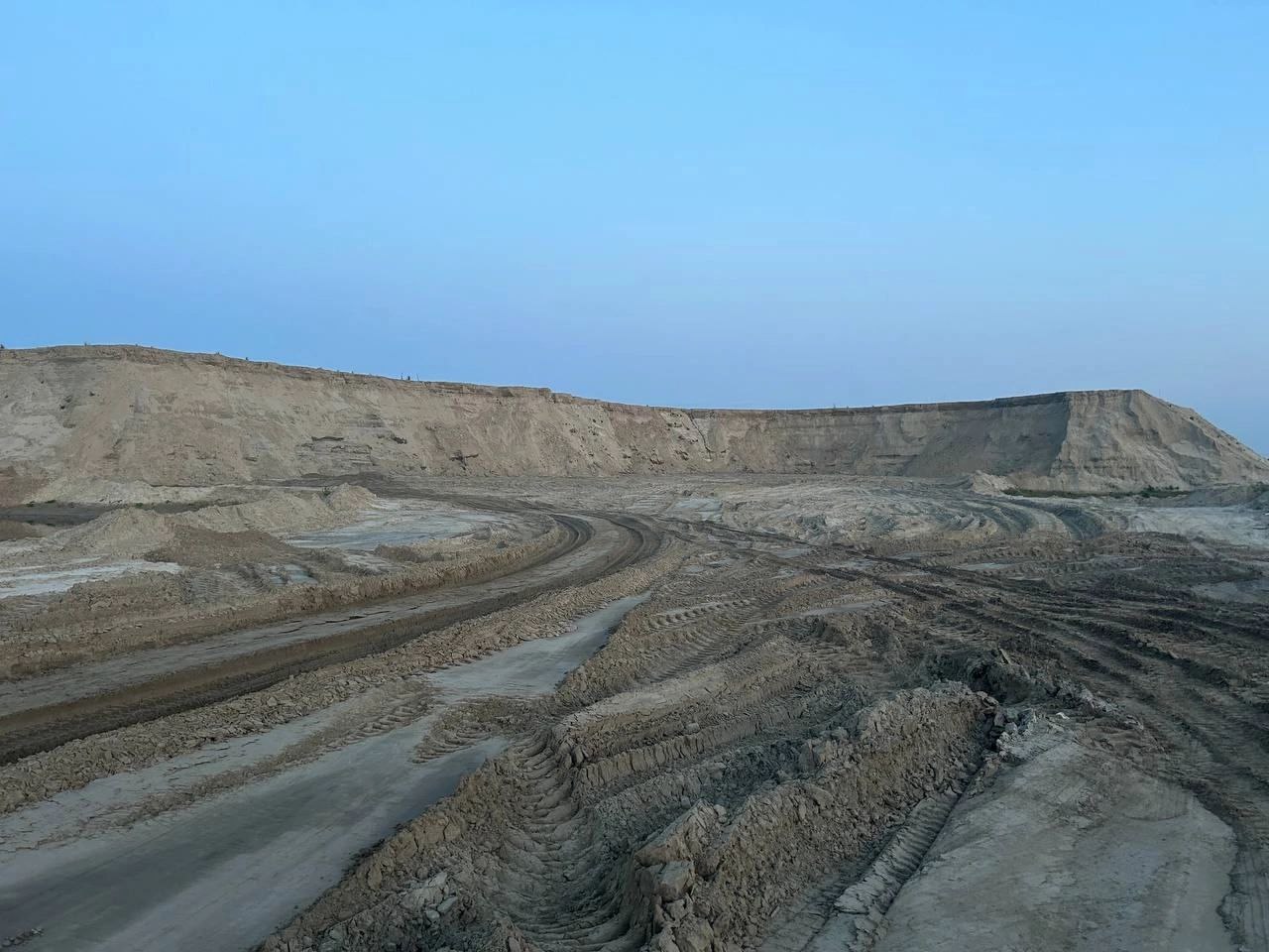 Жителя Прикамья будут судить за хищение 11 тысяч тонн песка в Югре