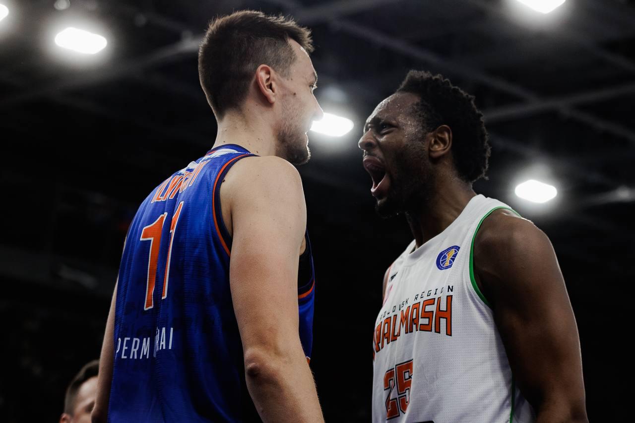 «Парма» в Перми одержала волевую победу над «Уралмашем»