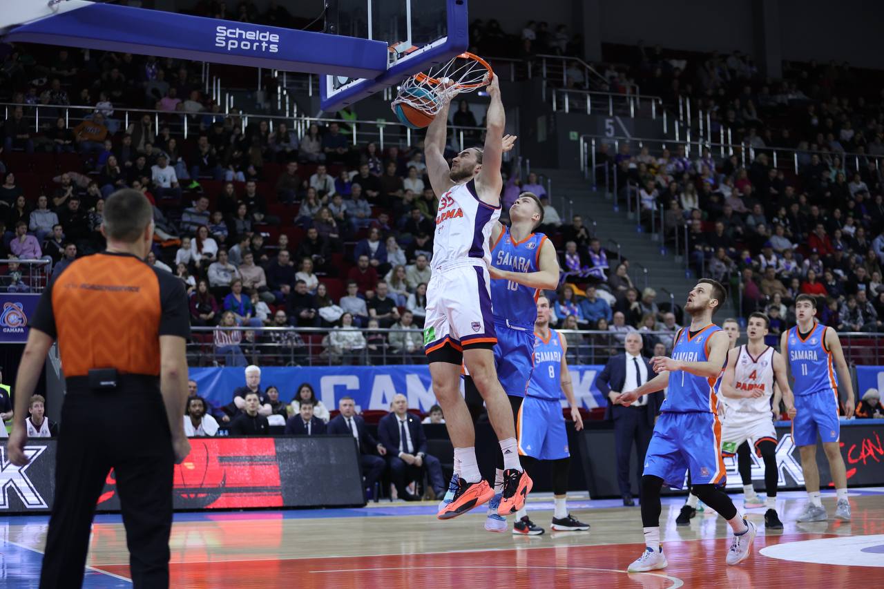 «Парма» обыграла на выезде «Самару»