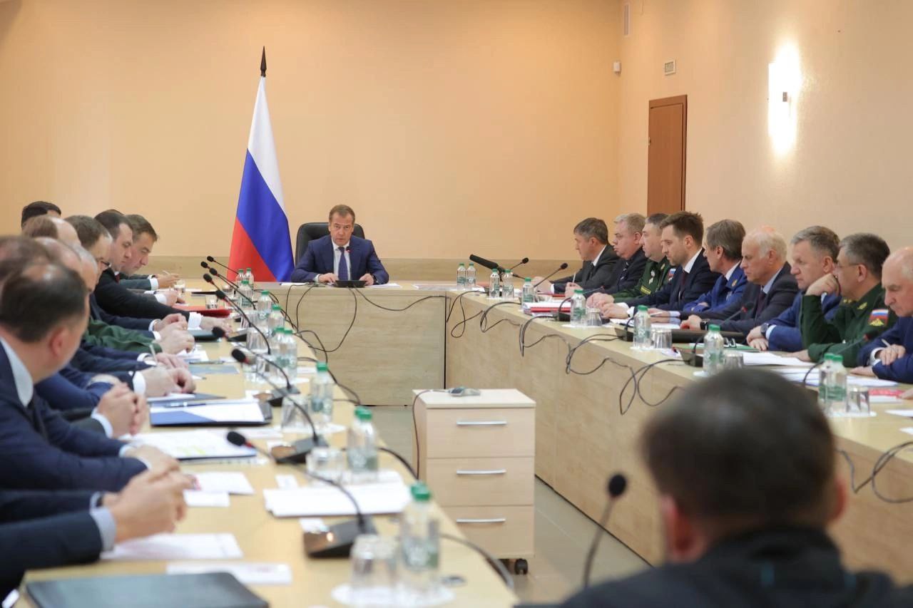 Зампред Совбеза РФ провёл заседание рабочей группы на пермском заводе