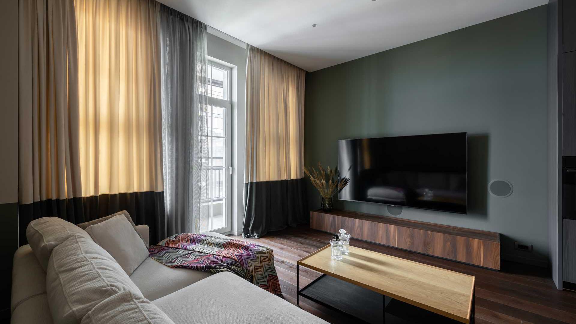 Жить здесь и сейчас