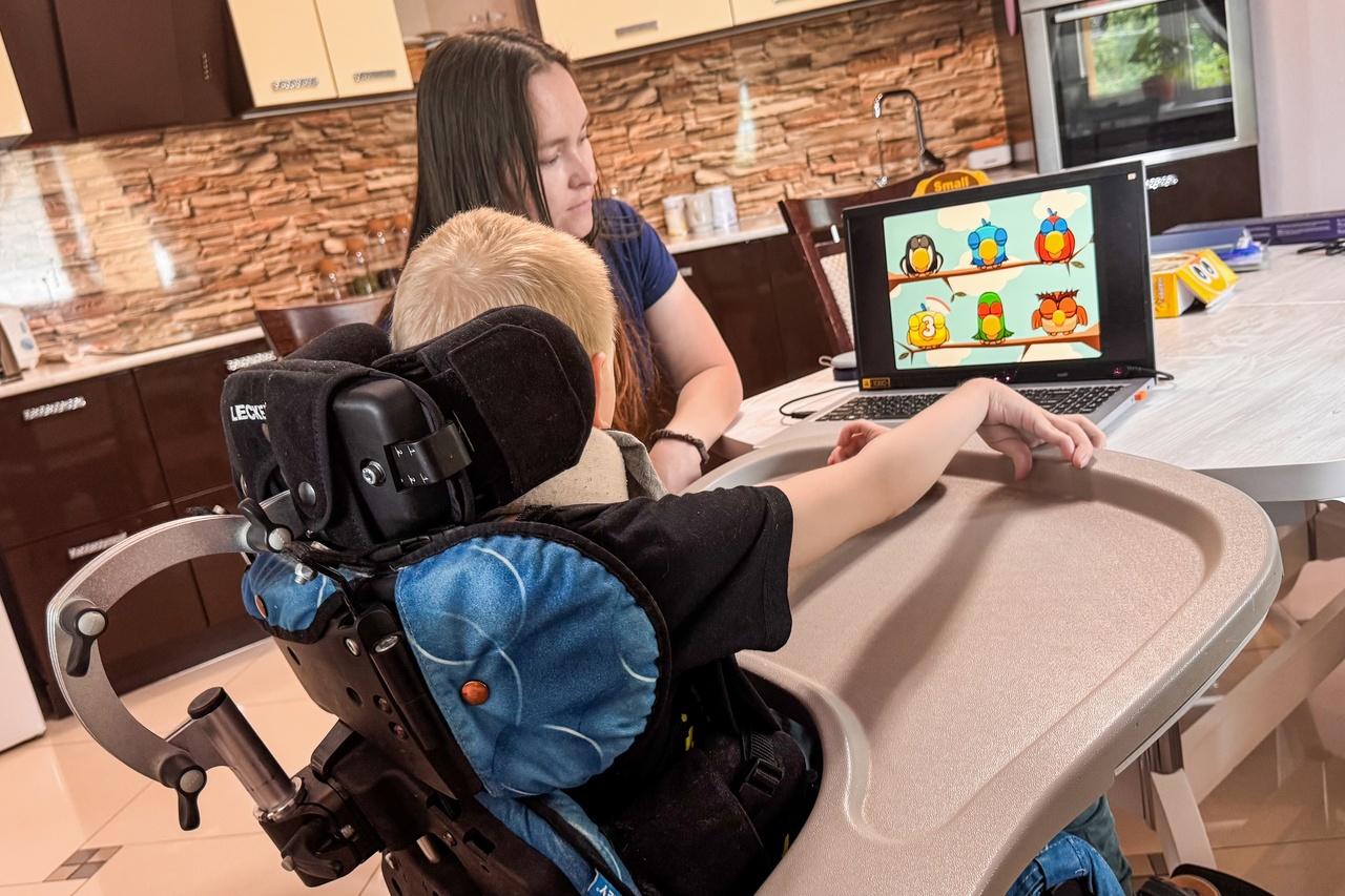 В Прикамье начала работать первая в регионе служба реабилитации детей на дому