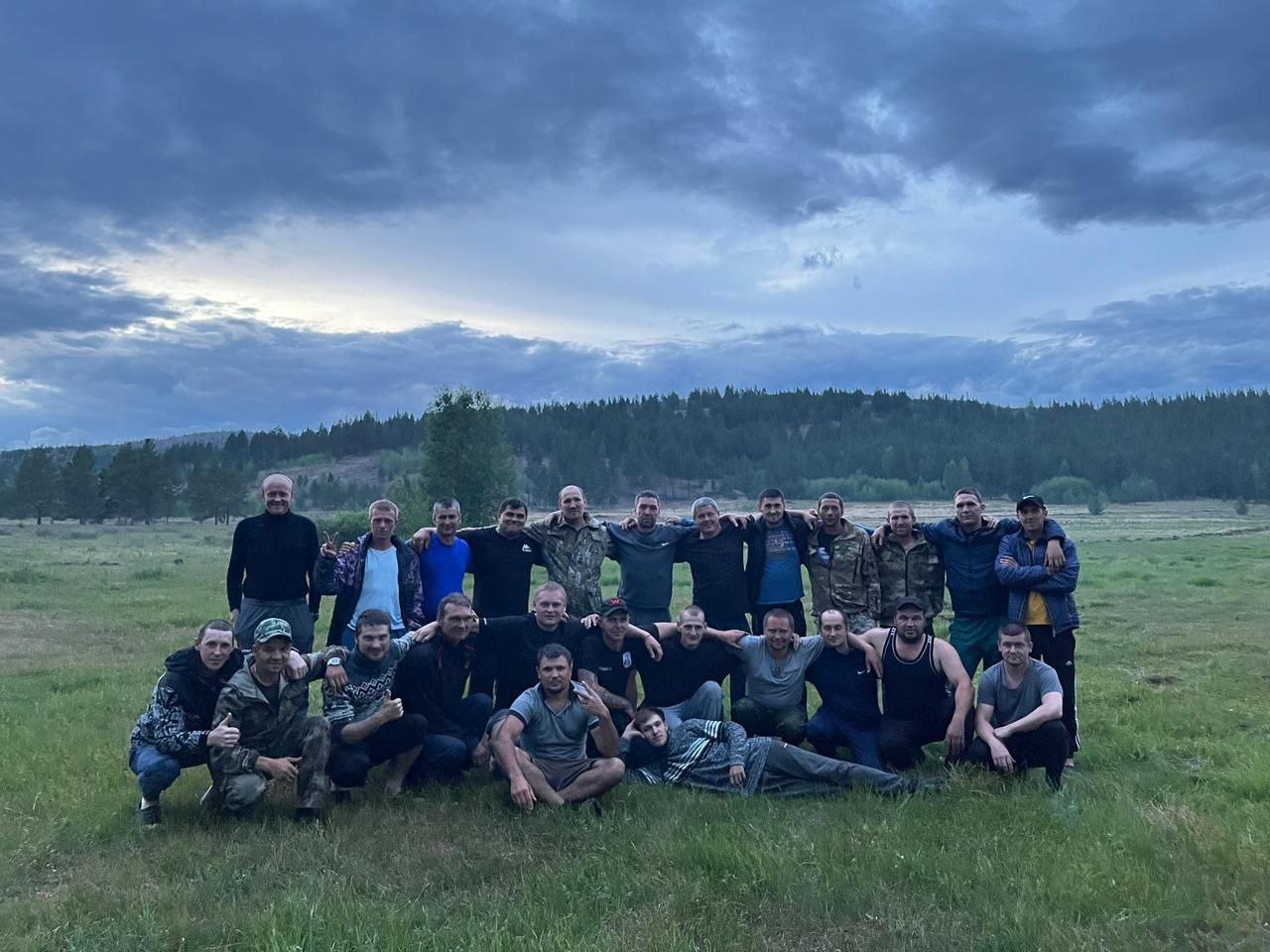 Пермские десантники-пожарные вернулись после борьбы с огнём в Бурятии