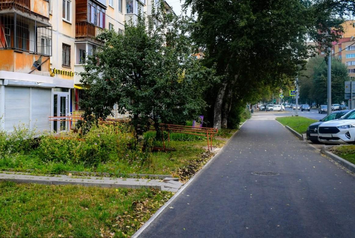 В Перми закончили ремонт тротуаров на четырёх улицах