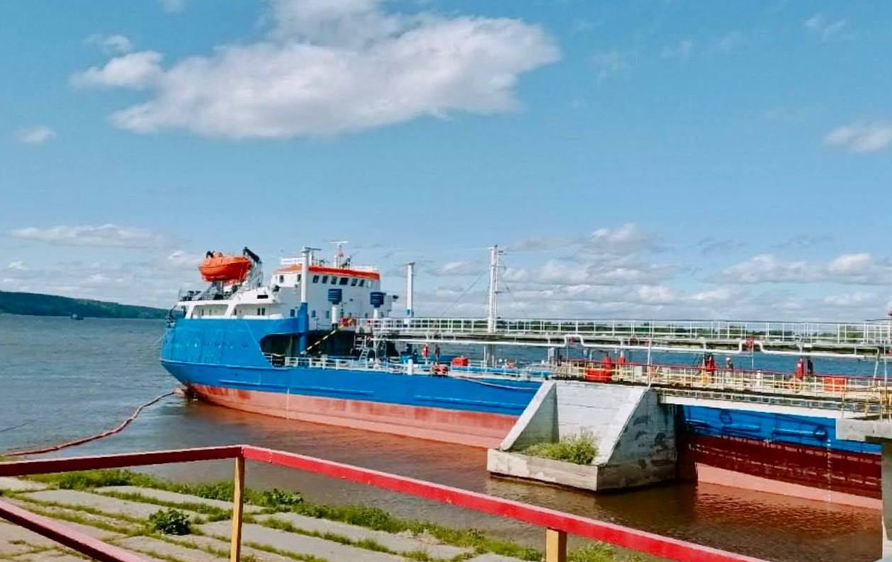 В Перми транспортная прокуратура обнаружила нарушения на танкере «Комсомол Волгоград»