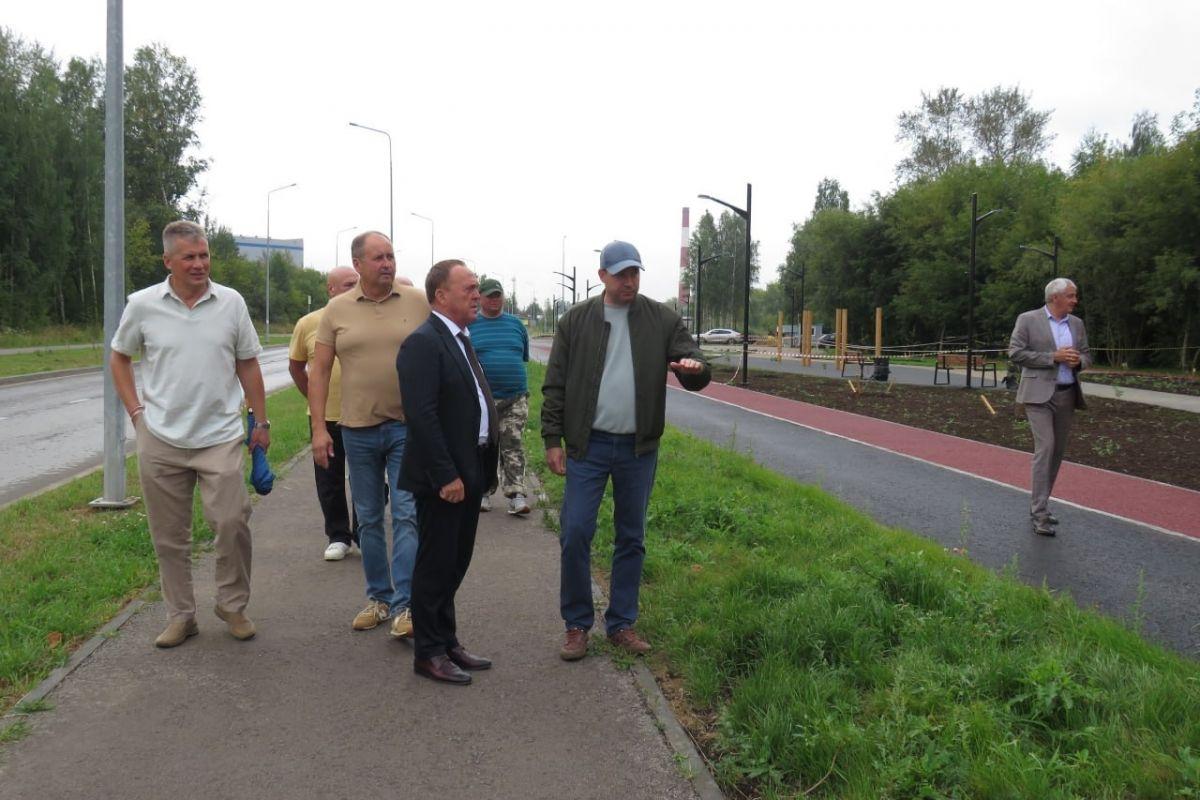 В Прикамье «партдесант» ЕР проинспектировал ход работ на объектах Народной программы