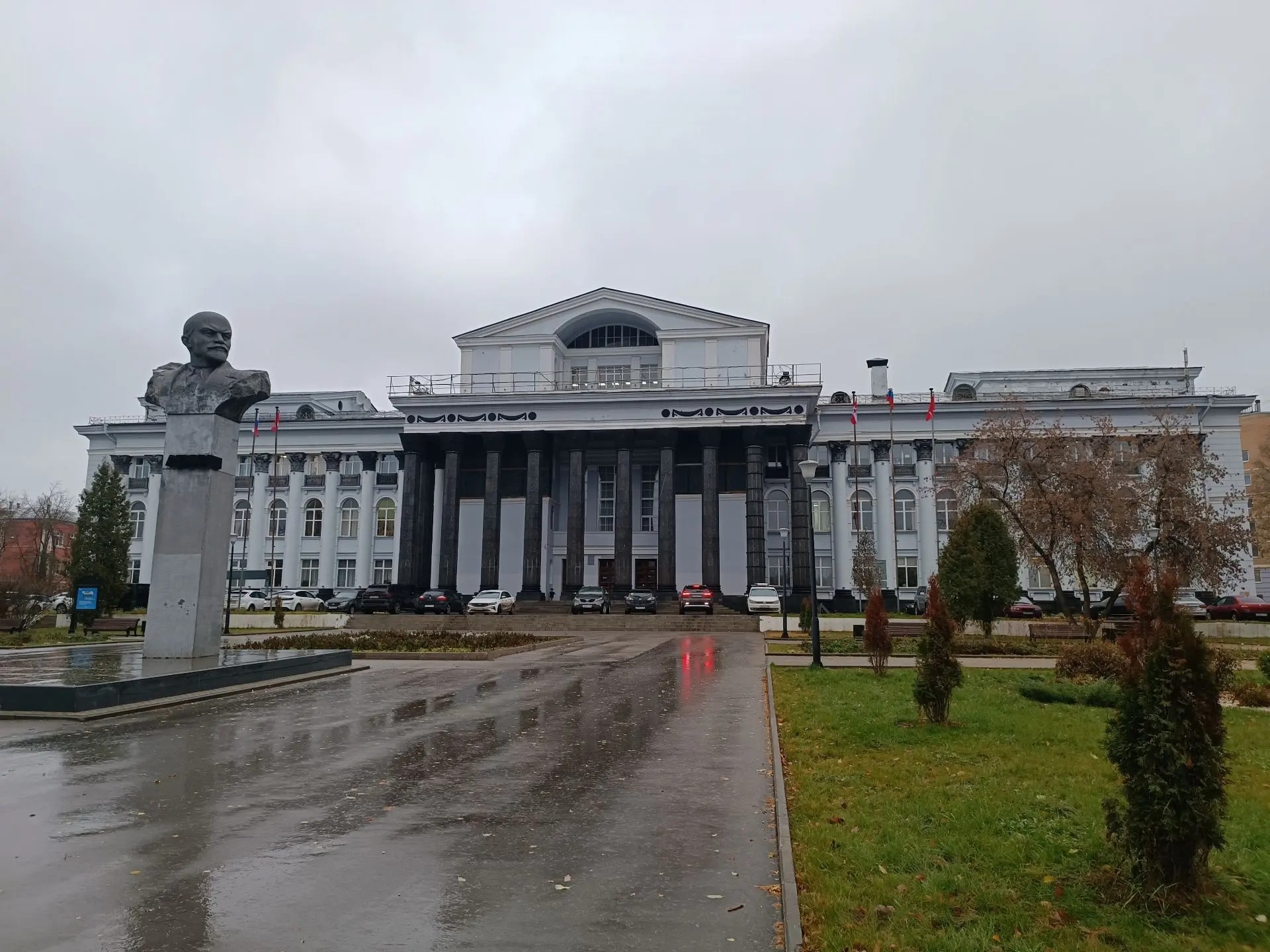 По&nbsp;закону и&nbsp;по&nbsp;справедливости