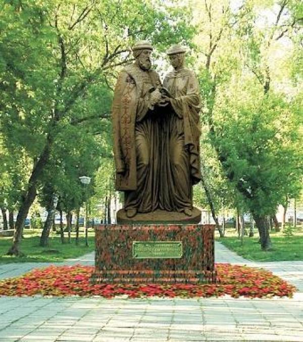 Пермская прокуратура пришла к выводу, что скульптура «Пётр и Феврония» не является религиозным объектом