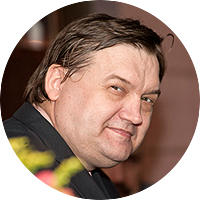 Олег Подвинцев